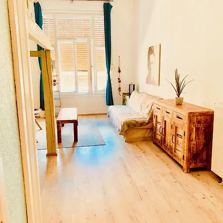 King Street Apartman * 布达佩斯